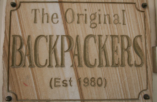 Backpacker-Hostel-Sydney-Original-Logo (1)